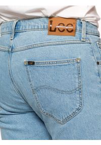 Lee - LEE 5 POCKET SHORT MĘSKIE SZORTY JEANSOWE JEANS LIGHT ALTON L73EMWJU. Materiał: jeans