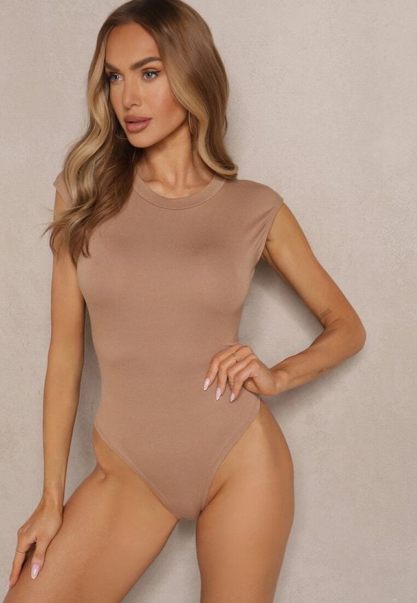 Renee - Brązowe Dopasowane Body z Wiskozy Bez Rękawów Redurea. Okazja: na co dzień. Kolor: brązowy. Materiał: wiskoza. Długość rękawa: bez rękawów. Styl: casual, elegancki