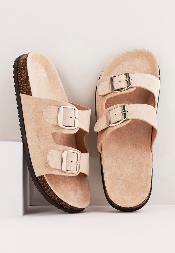 Renee - Beżowe Klapki Dorinore. Okazja: na co dzień. Kolor: beżowy. Styl: casual