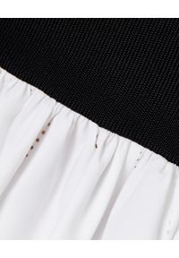 ALEXANDRE VAUTHIER - Biała sukienka koszulowa. Okazja: na spotkanie biznesowe. Kolor: czarny. Materiał: materiał. Wzór: paski. Typ sukienki: koszulowe. Styl: biznesowy, klasyczny. Długość: midi #7