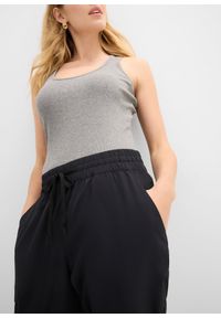 bonprix - Szybko schnące spodnie rybaczki funkcjonalne. Kolor: czarny #3