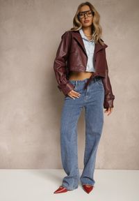 Renee - Bordowa Krótka Kurtka Ramoneska w Stylu Trencza Niladoria. Okazja: na spotkanie biznesowe, do pracy. Kolor: czerwony. Materiał: jeans. Długość: krótkie. Wzór: paski. Styl: biznesowy, elegancki #5