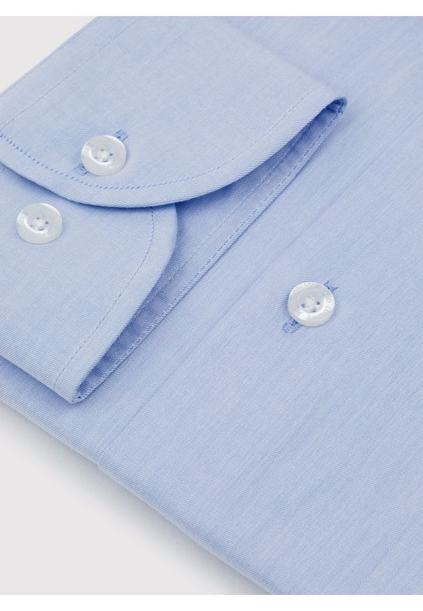 Pako Lorente - PAKO LORENTE – Bawełniana koszula męska w kolorze niebieskiem. Materiał: bawełna. Długość rękawa: długi rękaw. Długość: długie. Wzór: gładki. Sezon: wiosna