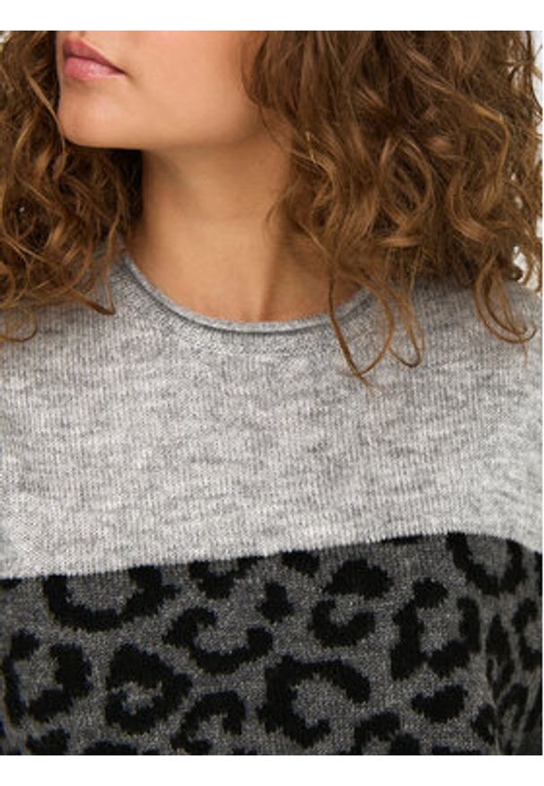 only - ONLY Sweter Jade 15294969 Szary Regular Fit. Kolor: szary. Materiał: syntetyk