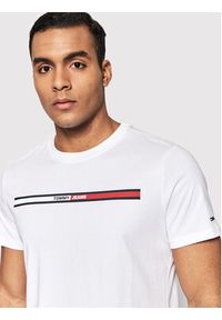 Tommy Jeans T-Shirt Essential Flag DM0DM13509 Biały Regular Fit. Kolor: biały. Materiał: bawełna #2