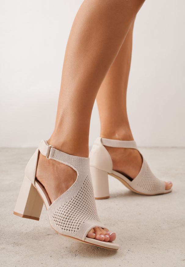 Renee - Beżowe Sandały Soft Fit VICES na Obcasie w Stylu Botków z Elastyczną Ażurową Cholewką Comfort Omphopis. Zapięcie: rzepy. Kolor: beżowy. Materiał: materiał, jeans. Wzór: ażurowy. Obcas: na obcasie. Wysokość obcasa: średni