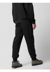outhorn - Spodnie dresowe joggery męskie - czarne. Kolor: czarny. Materiał: dresówka #2