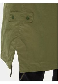 Replay Parka M8362.000.84724 Zielony Regular Fit. Kolor: zielony. Materiał: bawełna, syntetyk