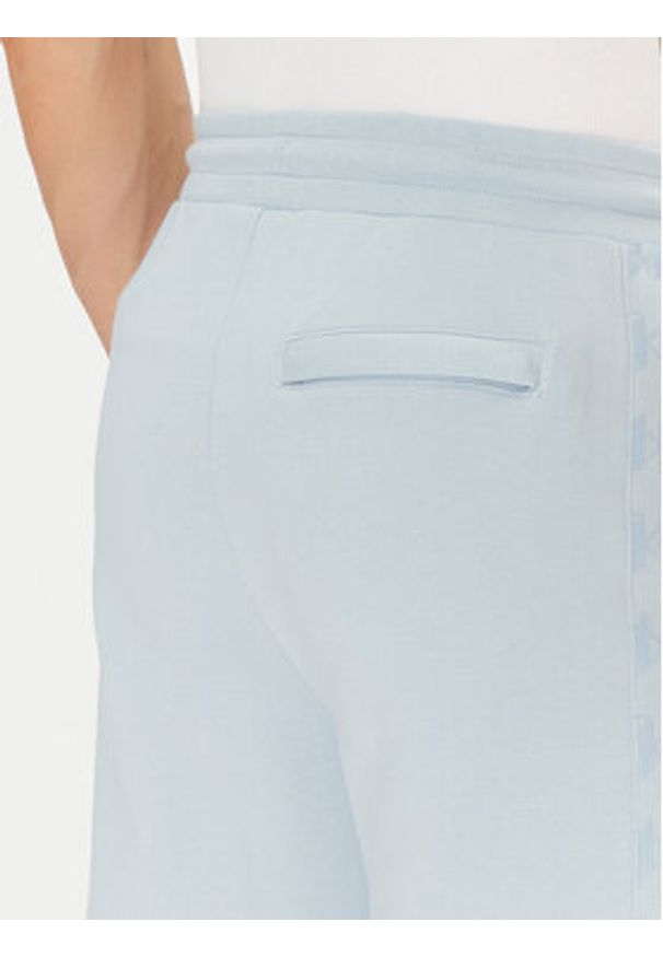 Karl Lagerfeld - KARL LAGERFELD Szorty sportowe 705071 552951 Niebieski Regular Fit. Kolor: niebieski. Materiał: bawełna. Styl: sportowy