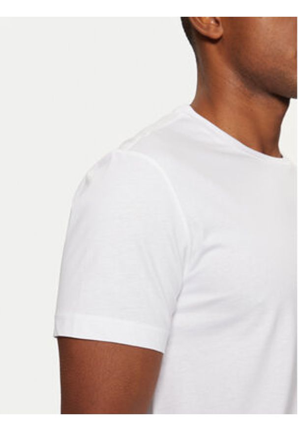 Calvin Klein T-Shirt Smooth Cotton T-Shirt K10K112229 Biały Regular Fit. Kolor: biały. Materiał: bawełna