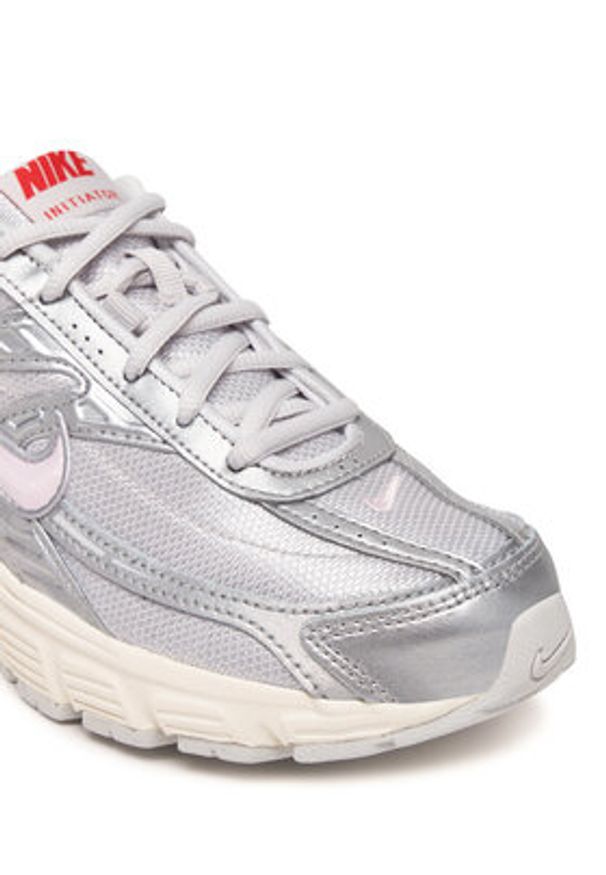 Nike Sneakersy Wmns Initiator FZ9020 Srebrny. Kolor: srebrny. Materiał: materiał