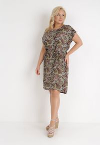 Born2be - Ciemnozielona Sukienka Galis. Kolor: zielony. Długość rękawa: bez rękawów. Wzór: paisley, aplikacja, nadruk. Sezon: lato. Styl: klasyczny. Długość: midi #4