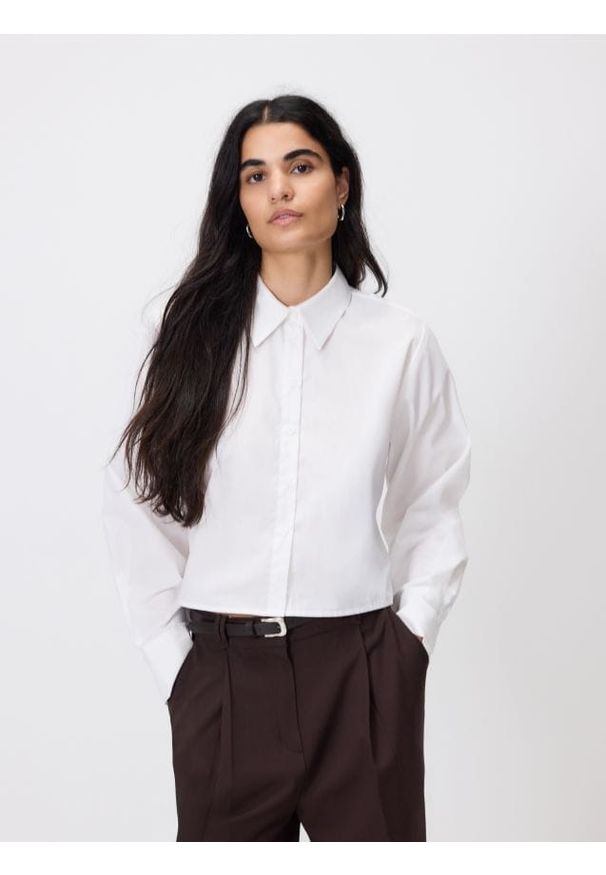 Reserved - Krótka koszula - biały. Kolor: biały. Materiał: bawełna, tkanina. Długość: krótkie