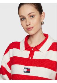Tommy Jeans Sweter Stripe Badge DW0DW14956 Czerwony Regular Fit. Kolor: czerwony. Materiał: syntetyk