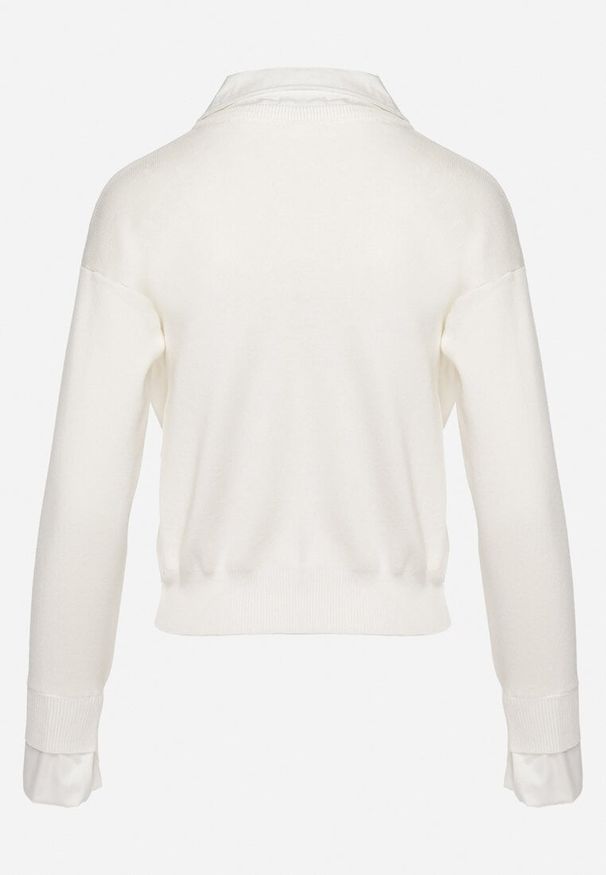 Born2be - Biały Sweter z Koszulową Wstawką i Dekoltem w Serek Terviap. Okazja: na co dzień. Typ kołnierza: dekolt w serek. Kolor: biały. Materiał: jeans. Styl: klasyczny, elegancki, casual