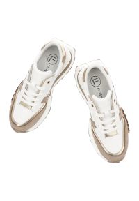 Biało-Beżowe Sneakersy Filippo Stylowe Obuwie Damskie Na Solidnej Podeszwie. Zapięcie: sznurówki. Kolor: biały. Materiał: materiał. Szerokość cholewki: normalna #5