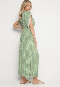 Born2be - Zielona Bawełniana Sukienka Rozkloszowana z Koronkowymi Wstawkami Laniwena. Kolor: zielony. Materiał: bawełna, koronka. Sezon: lato #2