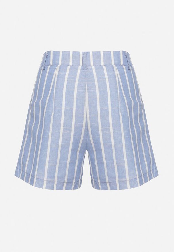 Born2be - Jasnoniebieskie Szorty w Pionowe Paski z Wysokim Stanem Vikitta. Okazja: na co dzień. Stan: podwyższony. Kolor: niebieski. Wzór: paski. Sezon: lato. Styl: casual, elegancki, klasyczny