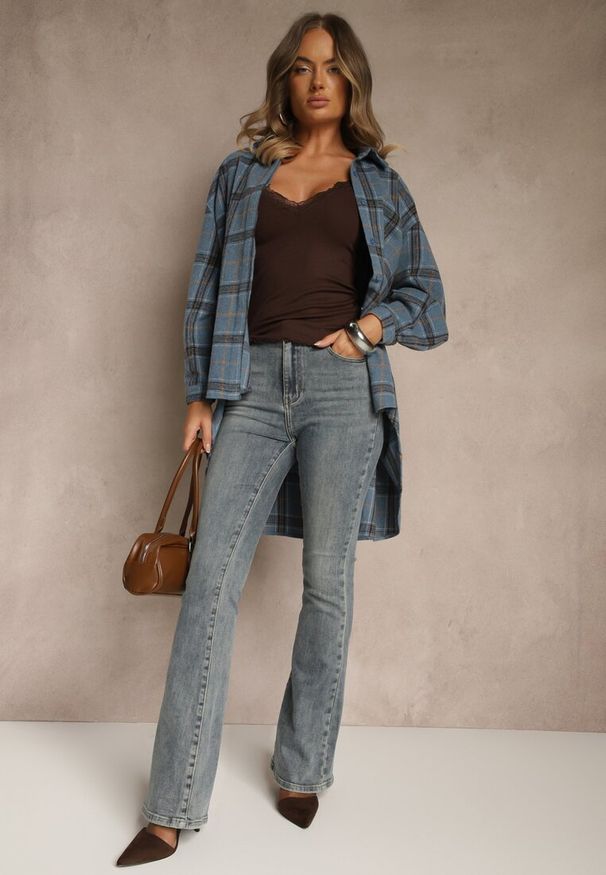Renee - Niebieskie Jeansy o Fasonie Flare Regular Waist Setava. Okazja: na co dzień. Kolor: niebieski. Styl: casual