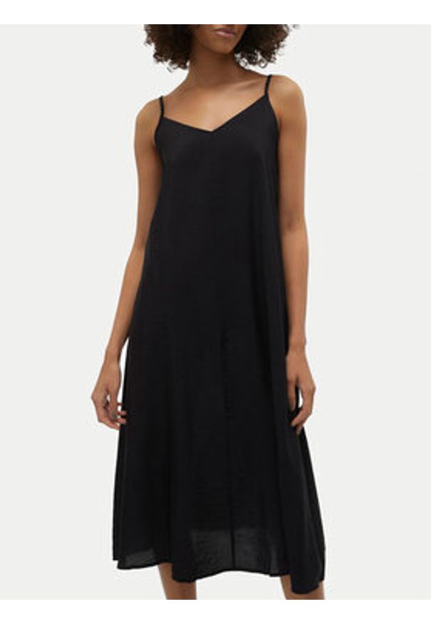 Vero Moda Sukienka letnia Josie 10303398 Czarny Regular Fit. Kolor: czarny. Materiał: wiskoza. Sezon: lato