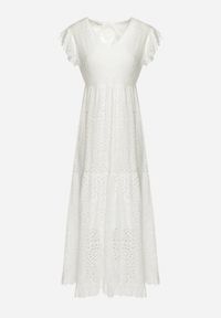 Born2be - Biała Bawełniana Sukienka Ozdobiona Haftem i Falbankami Przy Ramionach Celestis. Typ kołnierza: kołnierz z falbankami. Kolor: biały. Materiał: bawełna. Wzór: haft, aplikacja. Sezon: lato #3