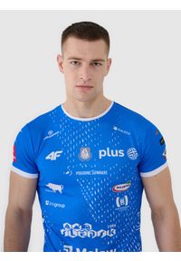 4f - 4F Koszulka meczowa replika wyjazdowa z sezonu 2024/2025 męska 4F x Ślepsk Malow Suwałki - multikolor XS. Kolor: wielokolorowy. Materiał: dzianina, włókno, materiał, syntetyk. Wzór: gładki, ze splotem. Styl: klasyczny, sportowy