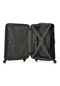 Wittchen - Średnia walizka z ABS-u żłobiona czarna. Kolor: czarny. Materiał: guma. Styl: klasyczny #4