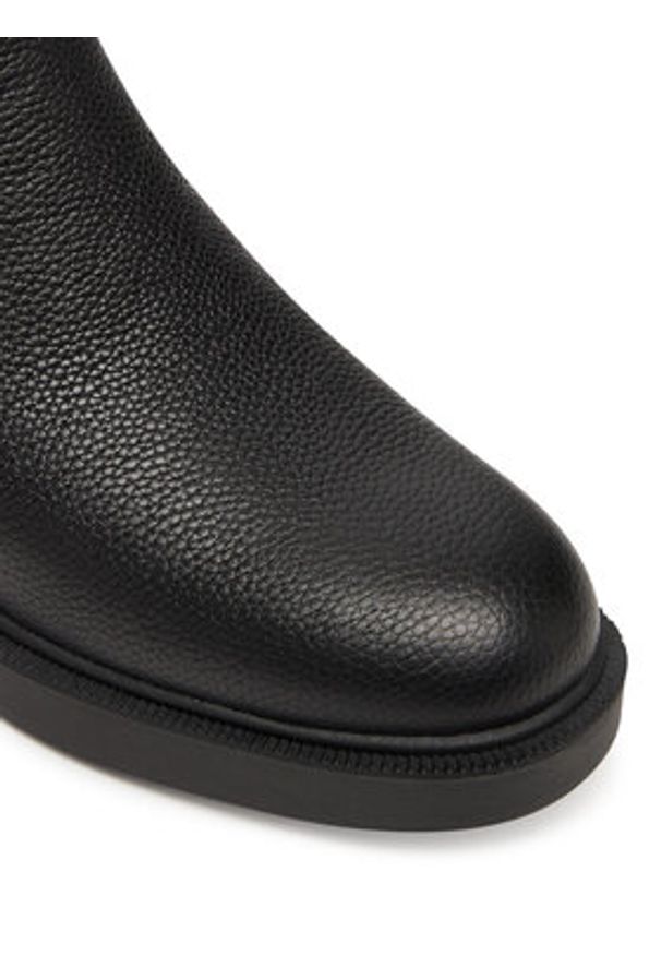 Guess Kozaki FLFYON FAL11 Czarny. Kolor: czarny. Materiał: skóra