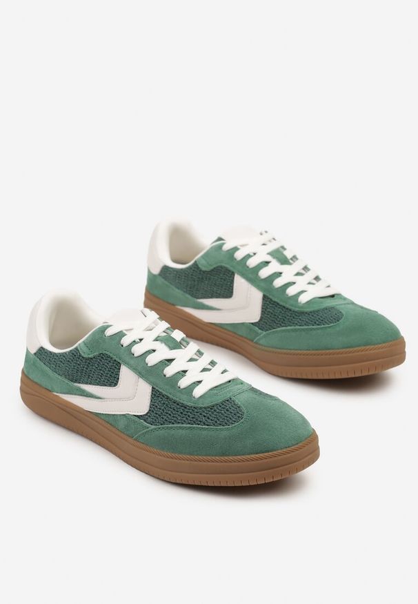 Renee - Zielone Sneakersy ze Skóry Naturalnej w Stylu Kultowych Tenisówek Faloretia. Kolor: zielony. Materiał: skóra. Szerokość cholewki: normalna. Wzór: aplikacja