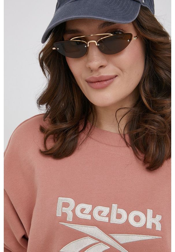 Reebok Classic Bluza bawełniana kolor pomarańczowy z aplikacją. Okazja: na co dzień. Kolor: pomarańczowy. Materiał: bawełna. Wzór: aplikacja. Styl: casual