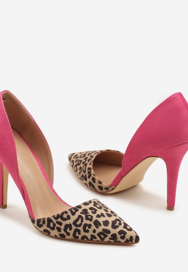 Renee - Fuksjowe Szpilki z Panterkowym Wzorem Gommea. Okazja: na ślub cywilny, na co dzień, na wesele. Kolor: różowy. Materiał: jeans. Obcas: na szpilce. Styl: casual. Wysokość obcasa: średni