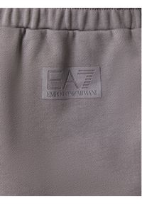 EA7 Emporio Armani Szorty sportowe 7M001491 AF17787 U8086 Szary Regular Fit. Kolor: szary. Materiał: bawełna. Styl: sportowy #3