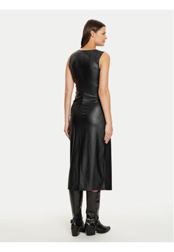JDY Sukienka z imitacji skóry Soya 15336927 Czarny Slim Fit. Kolor: czarny. Materiał: skóra