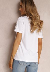 Renee - Biały T-shirt Errona. Kolor: biały. Materiał: dzianina, jeans. Długość rękawa: krótki rękaw. Długość: krótkie