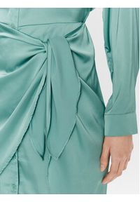 Guess Sukienka koszulowa Alya W2BK83 WF1T2 Zielony Regular Fit. Kolor: zielony. Materiał: syntetyk. Typ sukienki: koszulowe