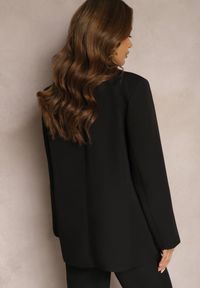 Renee - Czarna Marynarka Oversize Niezapinana Charme. Kolor: czarny. Materiał: materiał