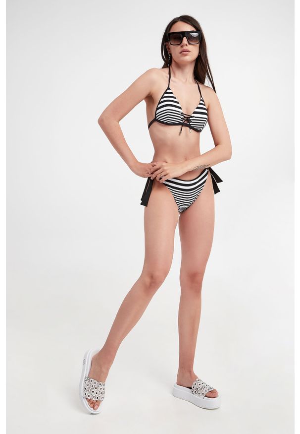 Tessy Beachwear - Dół od bikini Kate TESSY BEACHWEAR. Materiał: tkanina. Wzór: paski