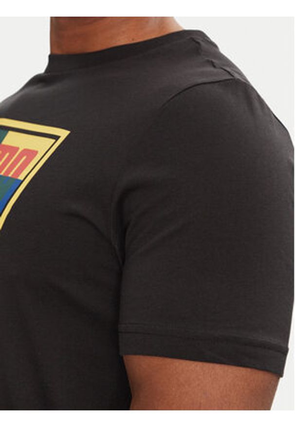 Puma T-Shirt Graphics Box 684827 Czarny Regular Fit. Kolor: czarny. Materiał: bawełna