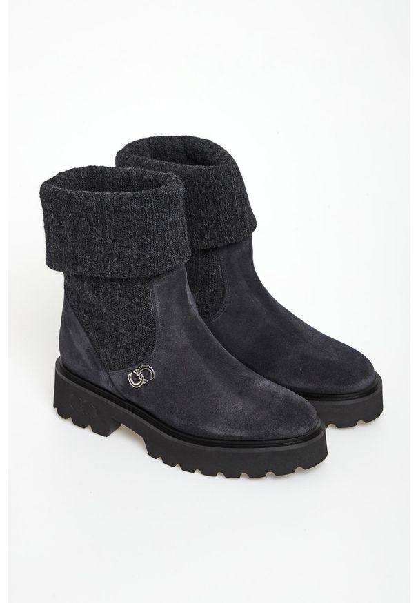 Botki damskie skóra zamszowa CESARE CASADEI. Materiał: zamsz, skóra