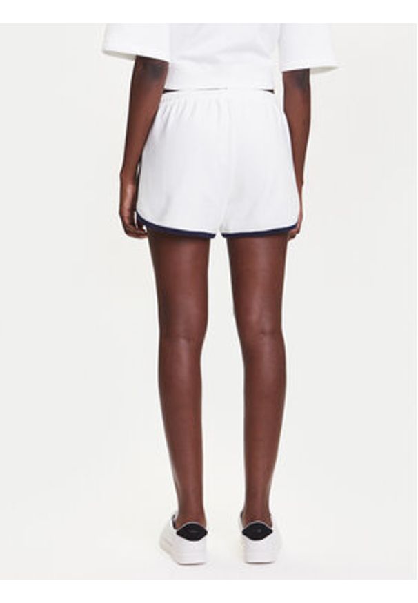 GAP - Gap Szorty sportowe 778453-02 Biały Regular Fit. Kolor: biały. Materiał: bawełna