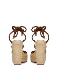 Kazar - Brązowe sandały na koturnie z jutowym sznurkiem. Kolor: brązowy. Materiał: tkanina. Wzór: ze splotem. Sezon: lato. Obcas: na koturnie. Styl: wakacyjny, klasyczny #2