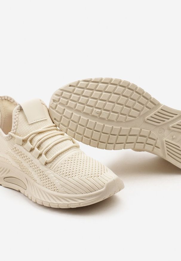 Born2be - Beżowe Sznurowane Buty Sportowe na Grubszej Podeszwie Unamarie. Okazja: na spacer. Kolor: beżowy. Materiał: jeans, dresówka. Szerokość cholewki: normalna. Sport: turystyka piesza