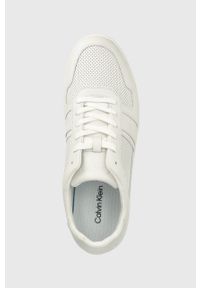 Calvin Klein sneakersy skórzane kolor biały. Nosek buta: okrągły. Zapięcie: sznurówki. Kolor: biały. Materiał: skóra #5