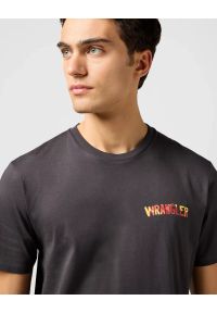 Wrangler - MESKA KOSZULKA WRANGLER BIG GRAPHIC TEE FADED BLACK 112362816 #4