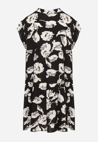 Born2be - Czarna Bawełniana Sukienka o Kroju Oversize w Kwiaty Liralea. Okazja: na co dzień, na spacer. Kolor: czarny. Materiał: bawełna. Wzór: kwiaty. Typ sukienki: oversize. Styl: klasyczny, casual #5