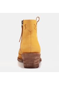Marco Shoes Nieocieplane botki z zamszu i falistymi wstawkami brązowe żółte. Kolor: brązowy, wielokolorowy, żółty. Materiał: zamsz #7