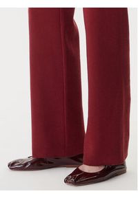 Vero Moda Spodnie dzianinowe Gold Art 10332174 Bordowy Loose Fit. Kolor: czerwony. Materiał: syntetyk