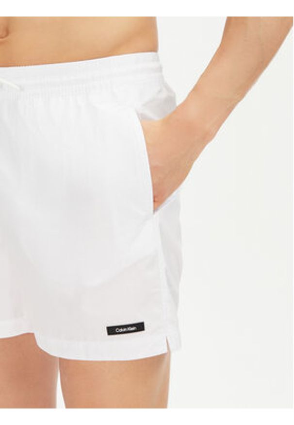 Calvin Klein Swimwear Szorty kąpielowe KM0KM01111 Biały Regular Fit. Kolor: biały. Materiał: syntetyk
