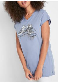 bonprix - Długi shirt z nadrukiem. Kolor: niebieski. Długość: długie. Wzór: nadruk