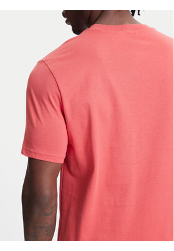 United Colors of Benetton - United Colors Of Benetton T-Shirt 3MI5J1AF7 Czerwony Regular Fit. Kolor: czerwony. Materiał: bawełna